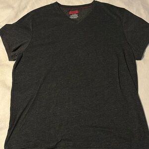 NWOT Alfani men’s tee shirt